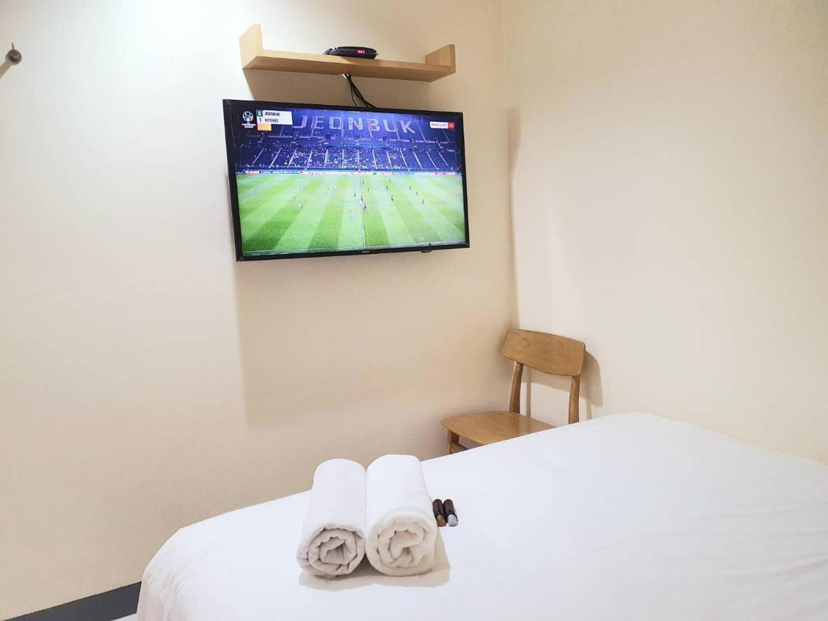Nana Best Inn Hotel Makkasan Exterior foto